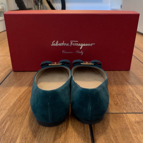 SALVATORE FERRAGAMO Varina Suede Flats - Picture 2 of 4